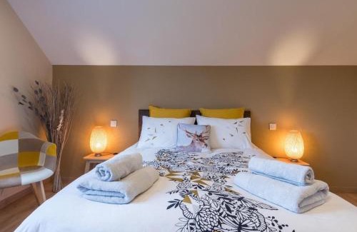 Vyans-le-Val Bed & Breakfast | Charmante chambre pour 2 avec sauna et vélos à Vyans-le-Val - FR-1-583-277