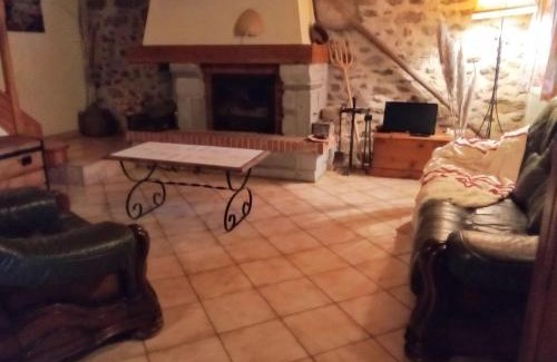 Saint-Cirgues House | Charmante maison à la campagne près d'une ferme
