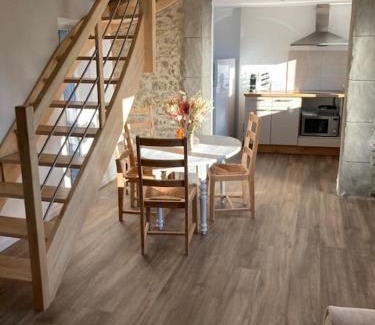 Castres Apartment | Charmante Maison l Jardin l Clim