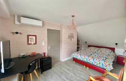 Murs-Erigne Bed & Breakfast | Charmante Suite Avec Jacuzzi