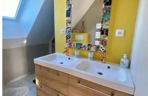 Murs-Erigne Bed & Breakfast | Charmante Suite Avec Jacuzzi