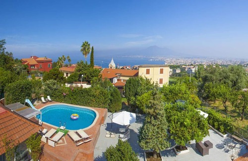 Castellammare di Stabia Villa | Charming Private Villa with Pool Near Town