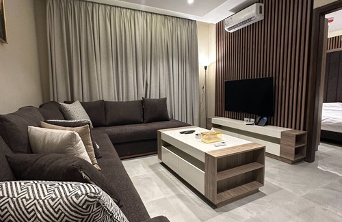 Al Swaifyeh Apartment | Charmig Amman Apartment with Modern Amenities