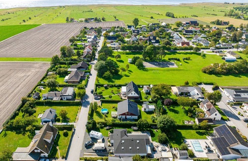 Gessie villastad Villa | Charmig Villa på Landet vid Havet, Endast 15 min Från Malmö!