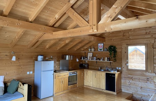 Faucon-de-Barcelonnette Ski Chalet | Charming chalet with wonderful views of the peaks