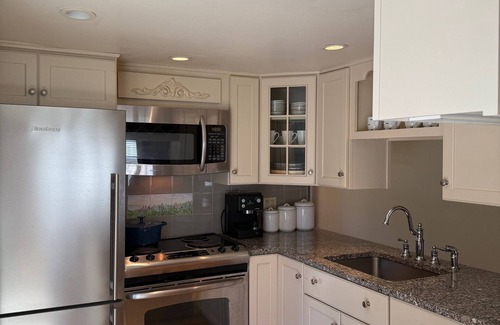 Southwest Harbor Apartment | Charming 1-bdm Apt in Southwest Harbor, Acadia NP with AC and Shore Access