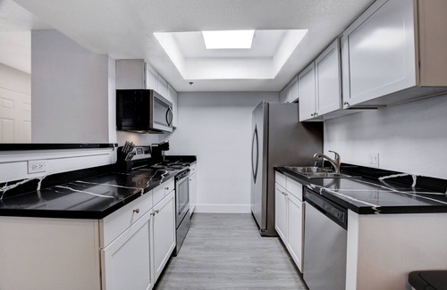 Las Vegas Condo | Charming 1-BDR condo in marvelous with AC, fitness room and first floor