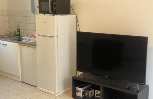 Goussainville Apartment | Charming 1-Bed Apartment 20 mins to Paris by train