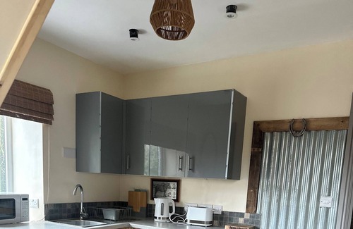 Much Birch Apartment | Charming 1-Bed Apartment in Hereford