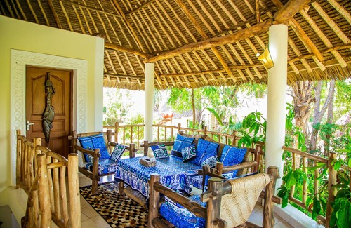 Galu Cottage | Charming 1-Bed Cottage in Diani Beach 10min to bea
