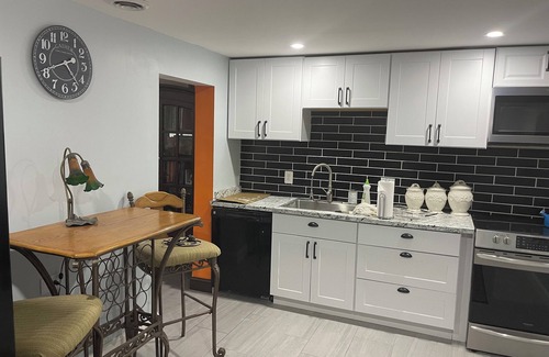 Defiance House | Charming 1-bedrm house in Carbon Township, 15 minutes from Raystown Lake Resort