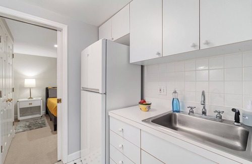 Adams Morgan Apartment | Charming 1-bedroom apartment in prime location