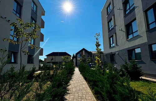 Blejoi Apartment | Charming 1-bedroom apartment in serene Ploiesti with WiFi, AC