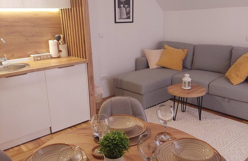 Zlatibor Apartment | Charming 1-bedroom apartment "Despacito" in Zlatibor,800m from the lake
