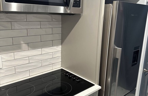 East Flatbush Apartment | Charming 1-bedroom apartment with WiFi, AC in wonderful Brooklyn