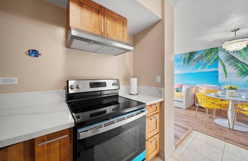 Waikiki Apartment | Charming 1-bedroom apartment in beautiful Honolulu with WiFi, AC