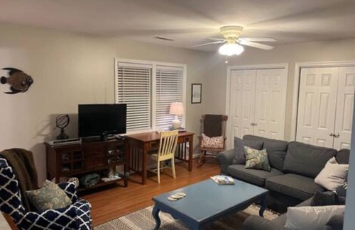 New Bern Apartment | Charming 1-bedroom apartment in enchanting New Bern with WiFi, AC