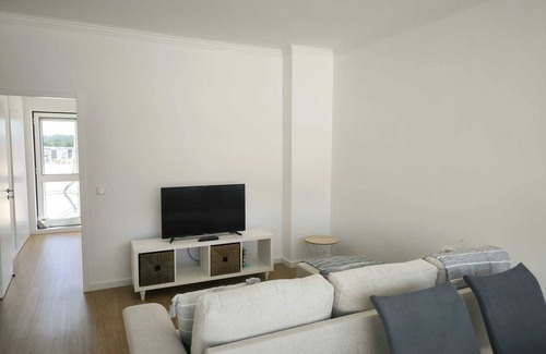 Fao Apartment | Charming 1-bedroom apartment with 2 large patios, WiFi, A/C next to Praia Ofir