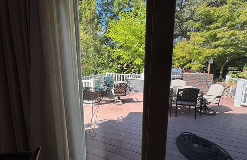 Glen Ellen Cottage | Charming 1-bedroom cottage in serene Glen Ellen in the heart of wineries