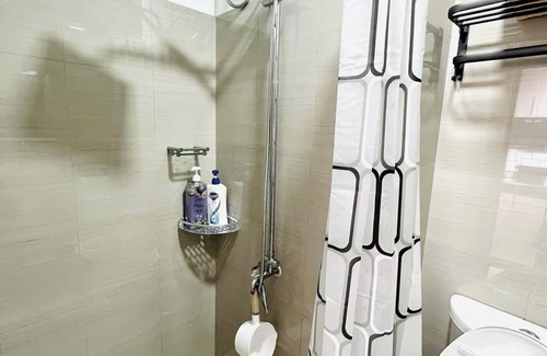 Tambo Condo | Charming 1-bedroom condo with AC and WiFi in delightful Pasay