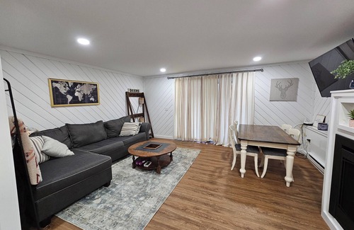 West Dover Condo | Charming 1-bedroom condo in delightful Dover