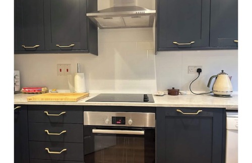 West Hill Apartment | Charming 1-Bedroom