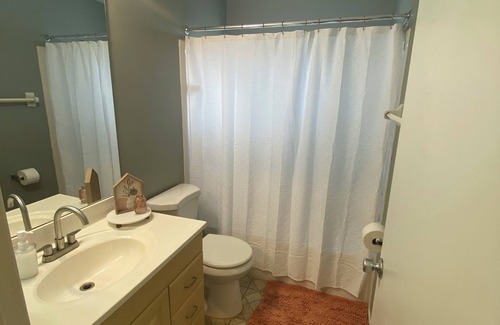 LaBelle House | Charming 1-bedroom house in Labelle with WiFi and AC