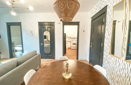 Uptown Apartment | Charming 1 bedroom in Uptown Downtown Denver