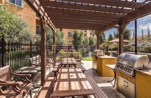 Napa Condo | Charming 1-bedroom retreat in Napa Valley with free WiFi and a fitness room.