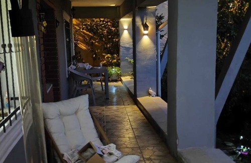 Inegeul Villa | Charming 1-bedroom villa with WiFi and AC in amazing Istanbul