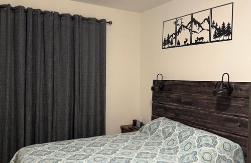 Louisville Apartment | Charming 1 ROOM in shared apartment with WiFi, AC close to Knoxville