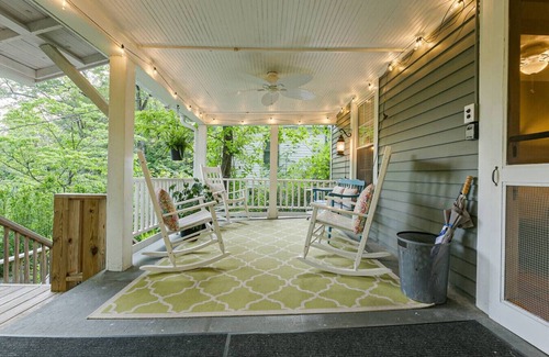 Montreat House | Charming 1920s Montreat Cottage Near DT Black Mtn
