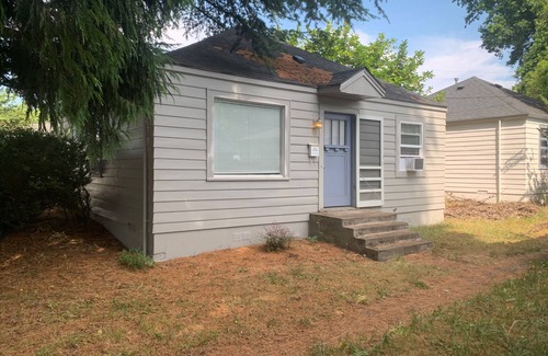 Corvallis House | Charming 1bdm cottage with AC & WiFi in Corvallis - Close to OSU Campus