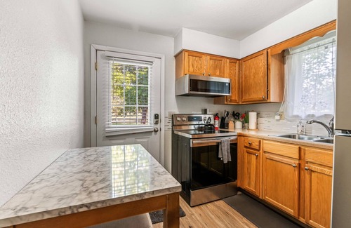 Caldwell House | Charming 1Bed/Bath+Downtown Caldwell+Golf Course