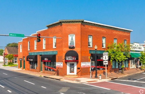 Laurel Apartment | Charming 1BR/1BA on Main St – Heart of Laurel Living!
