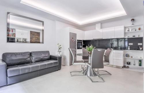 Les Fleurs Apartment | Charming 1BR Apartment In Heart Of Monaco