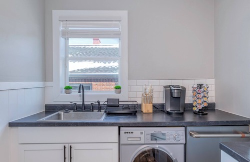 Greencastle Apartment | Charming 1BR Retreat Near DePauw University & Downtown Greencastle!