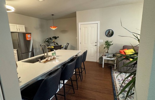 Oxford Condo | Charming 2/2 condo. Fresh, new, cozy, & eclectic. Walk 2 campus. Happy place.