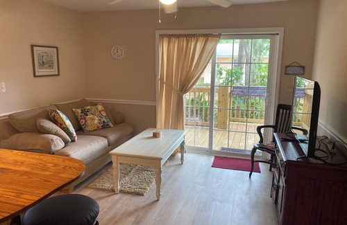 Windy Hill Apartment | Charming 2-bedroom apartment just steps from the ocean in North Myrtle Beach