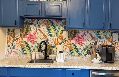 North Charleston House | Charming 2 bdrm home/Convenient location