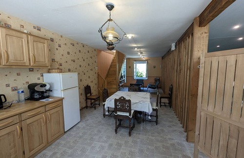 Forcey Cottage | Charming 2-Bed Gîte with Pool on 3-Hectare Farm with Pets