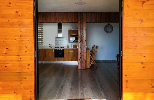 Bois des Amourettes Villa | Charming 2-bedroom villa with WiFi, AC in pleasant Vieux Grand Port