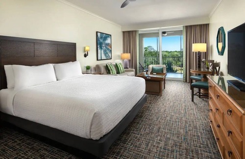 Bonita Springs Condo | Charming 2-bedroom condo with WiFi, AC in delightful Bonita Springs