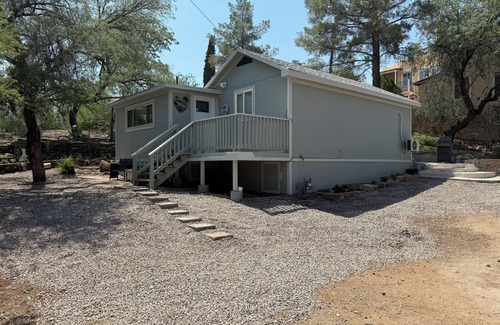 Globe House | Charming 2-bedroom 1 Bath home with 3 patios and a deck in central Globe with AC