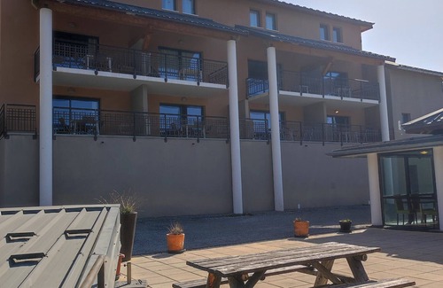 Jausiers Apartment | Charming 2-Bedroom Apartment in Jausiers with Terrace, Garage, and Pool Access