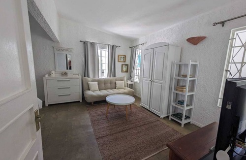 La Mivoie Apartment | Charming 2-bedroom apartment in amazing Le Morne with AC, WiFi