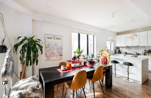 Little Italy Apartment | Charming 2-bedroom apartment with AC, WiFi in enjoyable New York