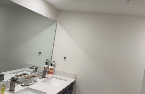 Briarforest Apartment | Charming 2-bedroom apartment in perfect Houston with 2 pool view balconies