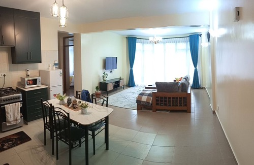 Nakuru House | Charming 2-bedroom apartment in beautiful Nakuru with WiFi, 24hr security.nn