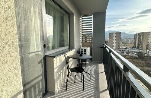 Tractorul Apartment | Charming 2-bedroom apartment with AC and WiFi in delightful Brașov